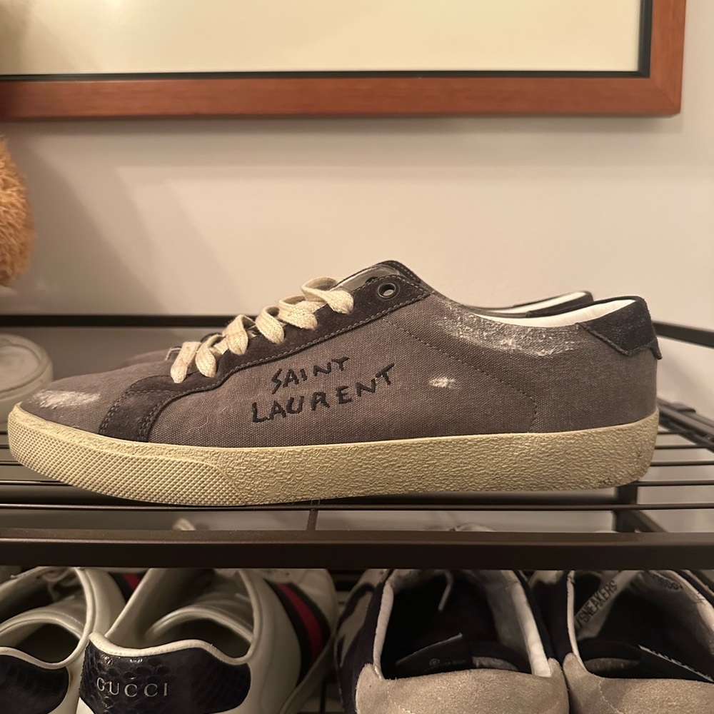Saint Laurent Logo Sneakers size 42.5 lightly worn